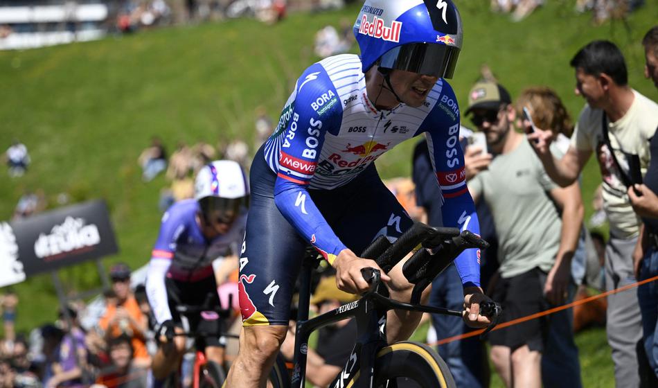 Roglič četrti na kronometru, zmage se je veselil 19-letnik