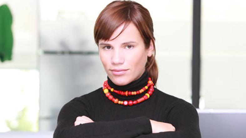 Milena Kalacun Lapajne, odgovorna urednica portala www.zurnal24.si
