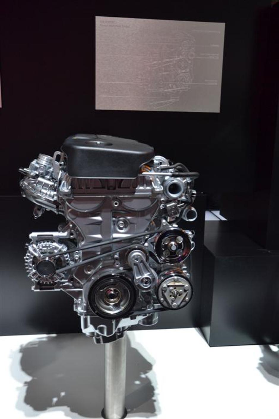 Opel 1.4 ecotec | Avtor: Gregor Prebil