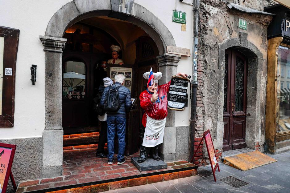 dostop za invalide | Avtor: Saša Despot