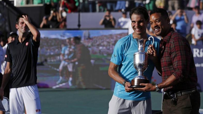 Rafael Nadal z Willom Smithom po tekmi proti Đokoviću v Buenos Airesu