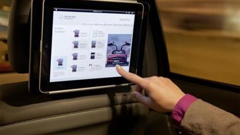 Pomisleki pri vgradnji iPadov v avtomobile letijo na ergonomijo. (Foto: Mercedes