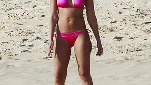 Jessica Alba Cash Warren