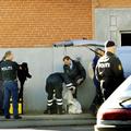 Danska policija preiskuje kraj, na katerem so obveščevalci aretirali enega od os
