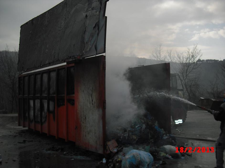 Zagorele smeti v Piranu