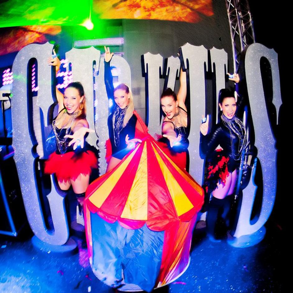 Cirkuški žur do jutranjih ur