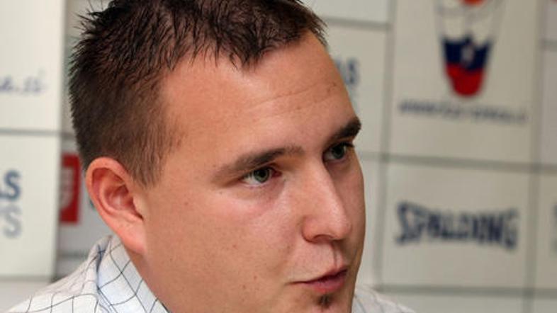 Direktor reprezentanc Matej Avanzo je poudaril, da je slovenska košarka veliko n