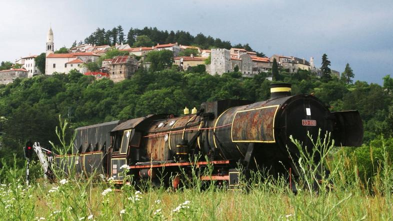 Dve trasi od treh na prireditvi S kolesom po Krasu sta speljani tako, da se bost