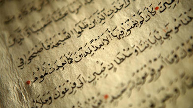 Revizija islamskih besedil naj bi pomagala obnoviti prvotne vrednote Korana.