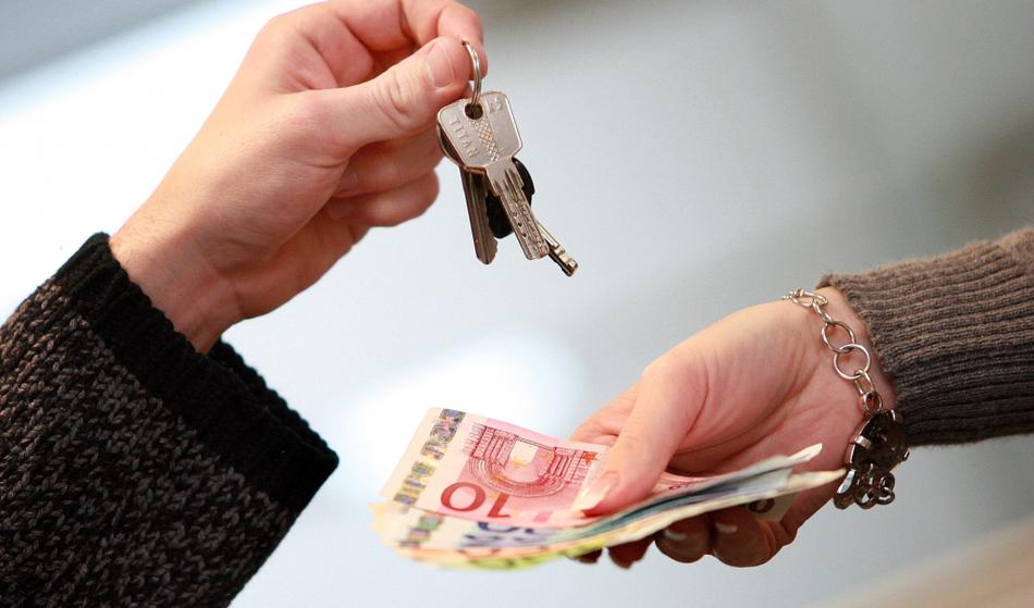 "Najemodajalec mi je zagrozil z dvigom najemnine za 500 evrov. Kaj lahko naredim?"