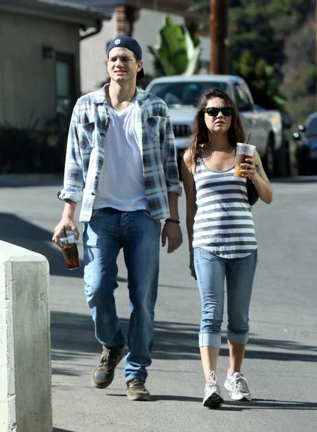 Ashton Kutcher Mila Kunis
