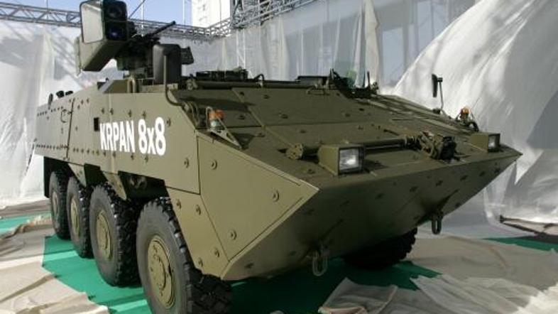 Oklepnik vojaÅ¡ko vozilo BOBO