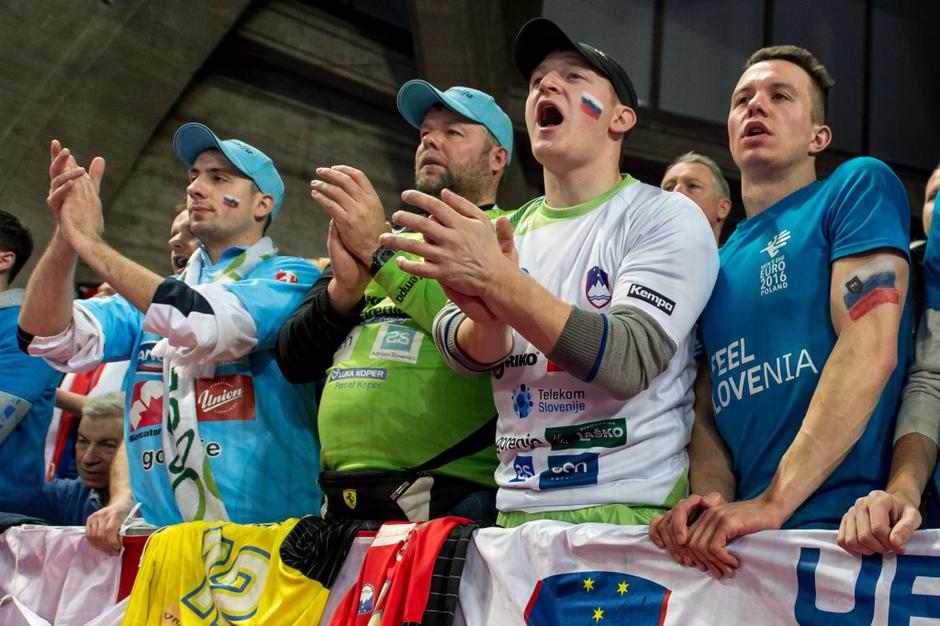 Slovenija Španija rokomet navijači | Avtor: EPA