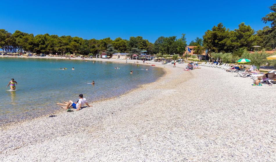 Policija opozarja kopalce, prežijo na plažah! "Strah me je"