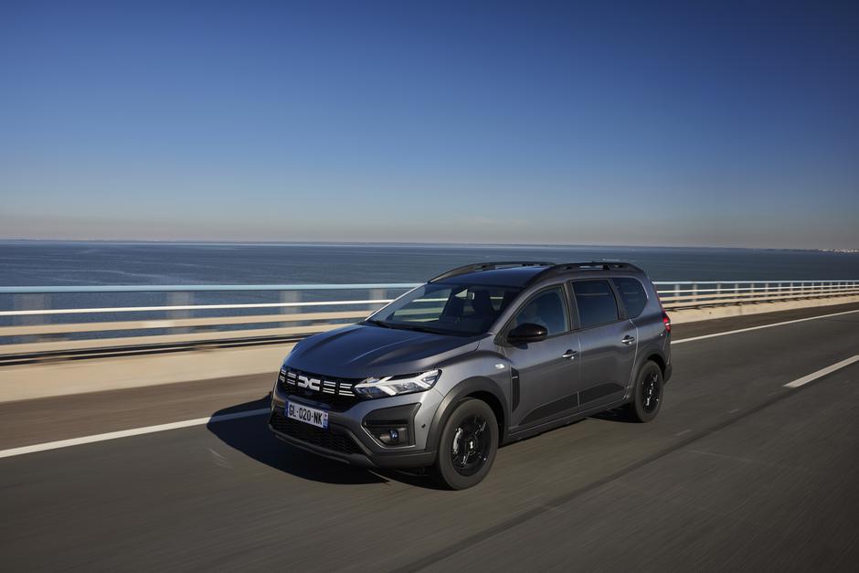 Dacia jogger Hybrid | Avtor: Dacia