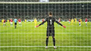 11-metrovka gol mreža