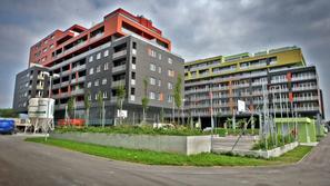 ljubljana 20.08.2010 Celovski dvori, bloki, Ljubljana, foto: Bostjan Tacol