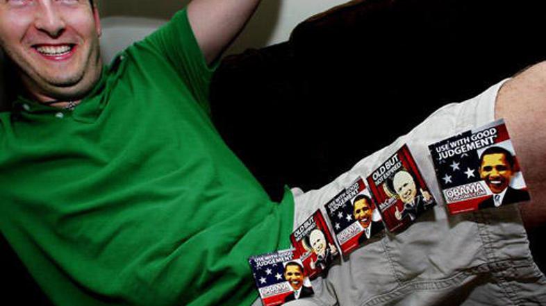 Kondomi so namenjeni zgolj šali, varnosti ne zagotavljajo.