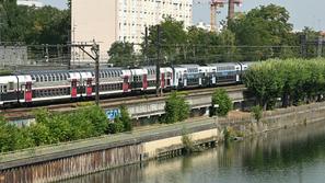 reka Sena v Parizu, kjer so našli trupla moških