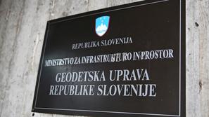 Slovenija 15.01.2014 Geodetska Uprava Slovenije, stavba na Zemljemerski ulici 12