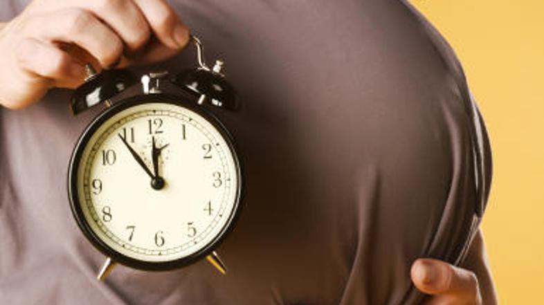 Zadnje tedne pred porodom ne pozabite na parno sedečo kopel in masažo.