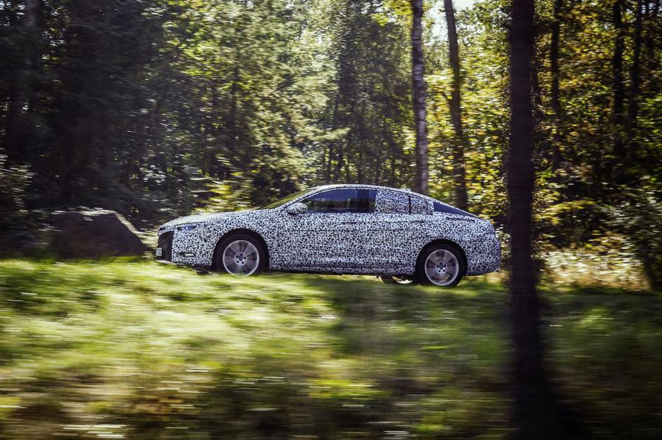 Opel insignia grand sport