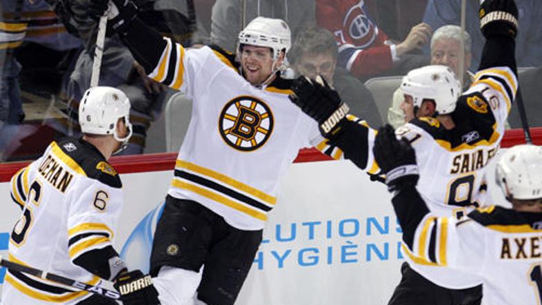 Bruins so se z zmago utrdili na sedem mestu, a so še v nevarnosti. (Foto: Reuter