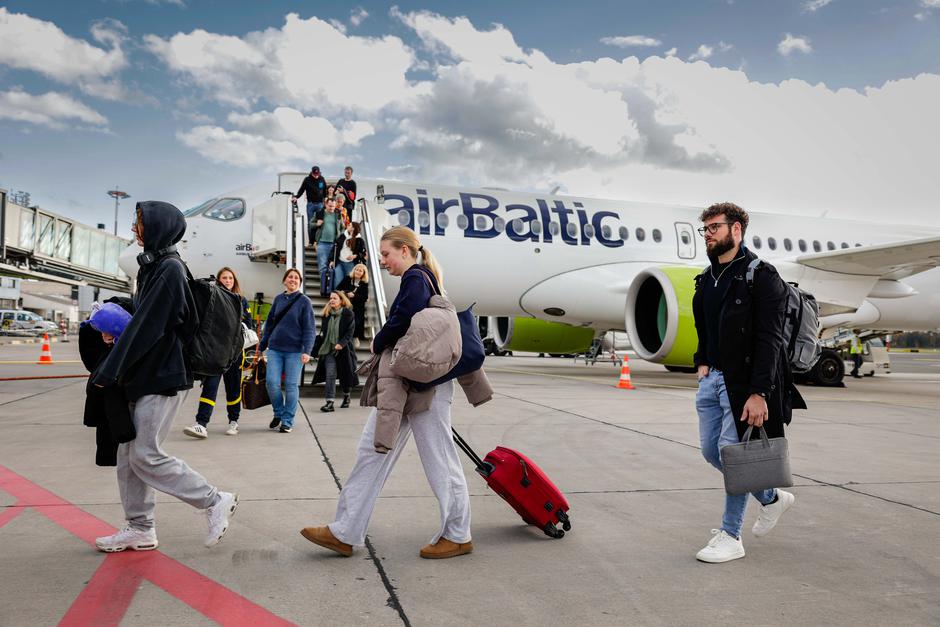 prvi let letalske družbe Airbaltic z Letališča Ljubljana | Avtor: Saša Despot