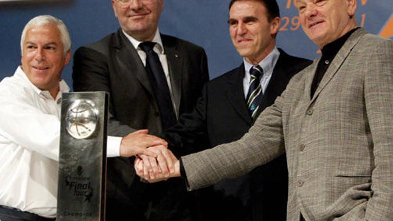 Selektor Srbije Ivković (desno) je izpostavil "bolj moštveno" igro Srbije od Slo