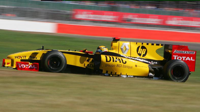 Robert Kubica je bil na zadnjem treningu pred kvalifikacijami za VN VB v Silvers