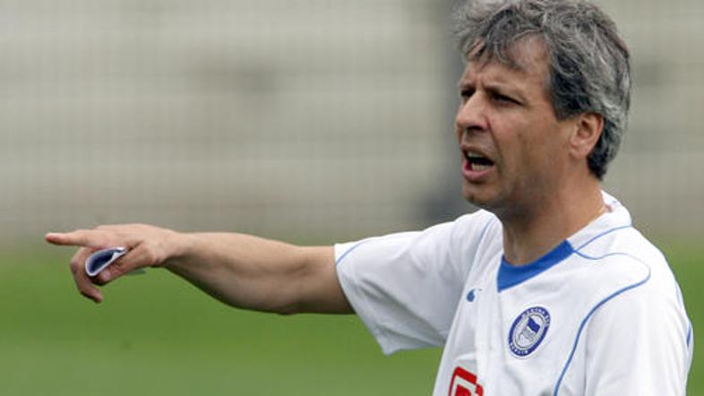 Lucien Favre bo moral globoko seči v žep.