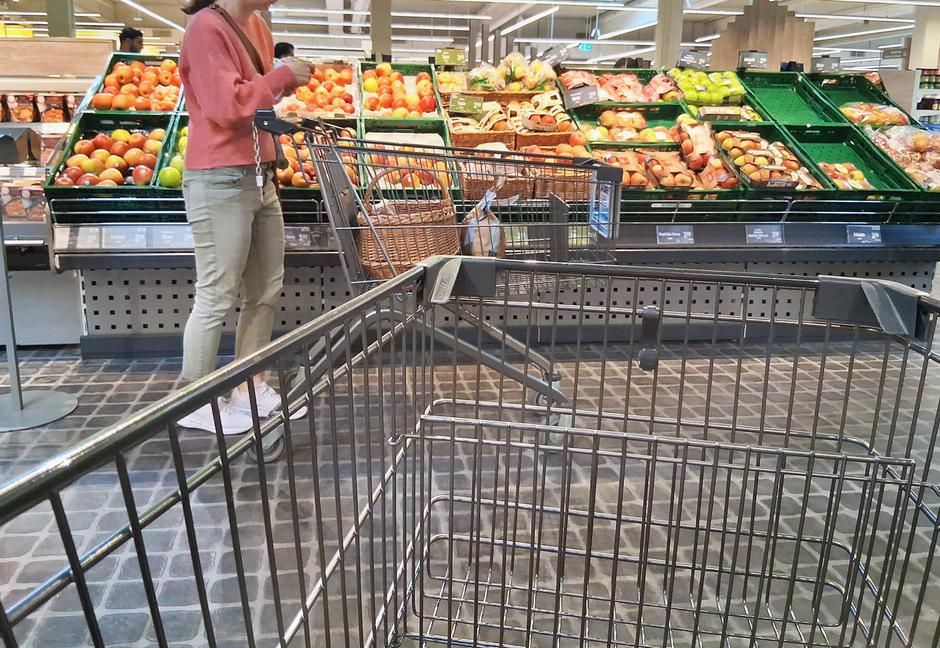 nakupovalni voziček trgovina | Avtor: Profimedia