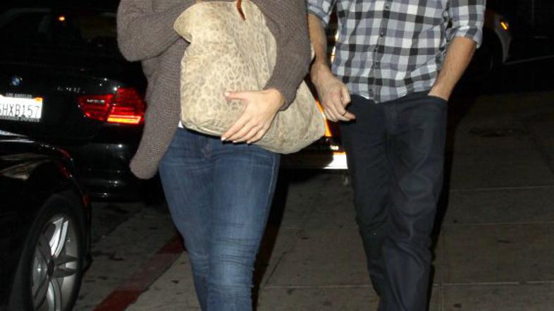 Minka Kelly Chris Evans