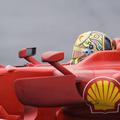 Valentino Rossi je bil na testiranjih s starim Ferrarijem zelo hiter. (Foto: Reu