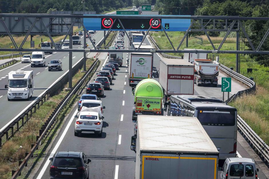 gneča na ljubljanski obvoznici | Avtor: Saša Despot