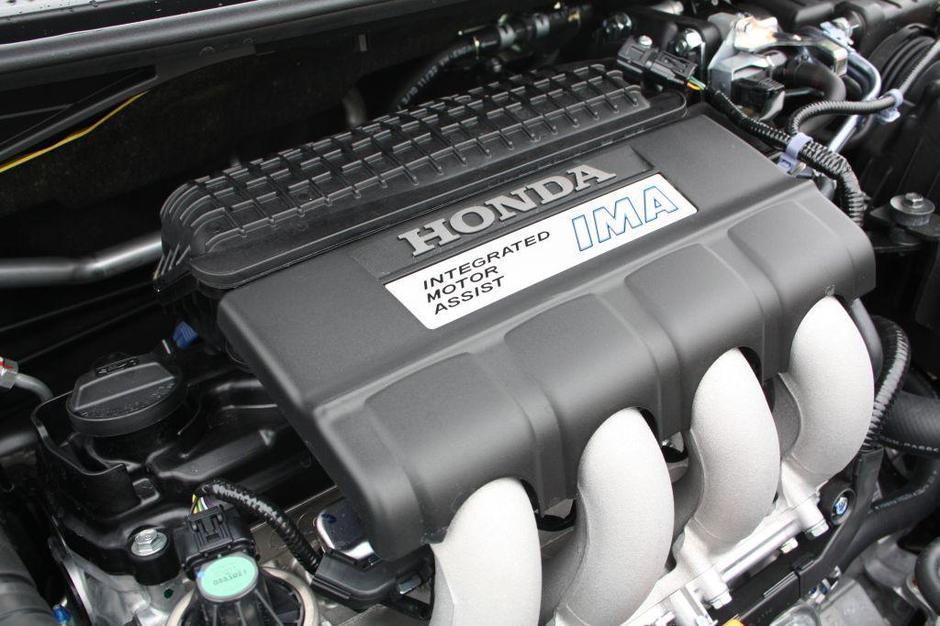 Honda CR-Z hibrid | Avtor: Žurnal24 main