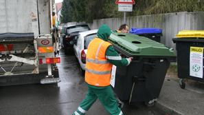 smetarska služba v Ljubljani