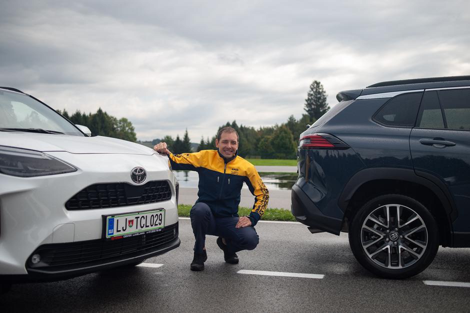 Preizkus zaviranja s Toyotinimi vozili na AMZS poligonu varne vožnje na Vranskem. | Avtor: Anže Petkovšek
