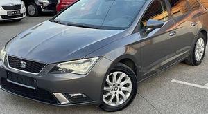 Seat Leon 1.6 TDI  Style °FULL LED°TEMPOMAT°