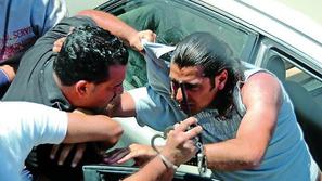 Adžami je bil uvrščen med pet nominirancev Ameriške filmske akademije za tujejez