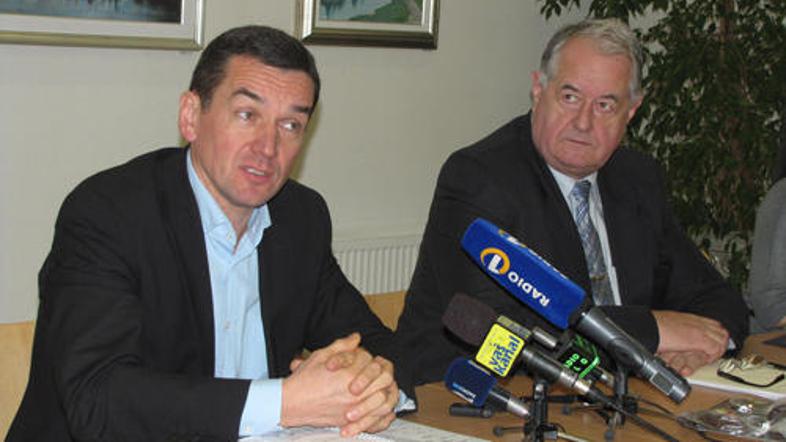 Stojan Pelko (na levi) pravi, da EPK ni pomemben le zaradi delitve milijonov evr