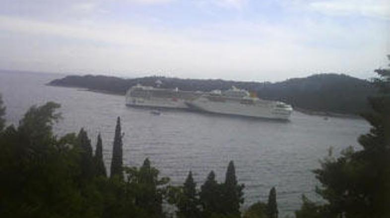 Trčenje Poesie in Costa Classice