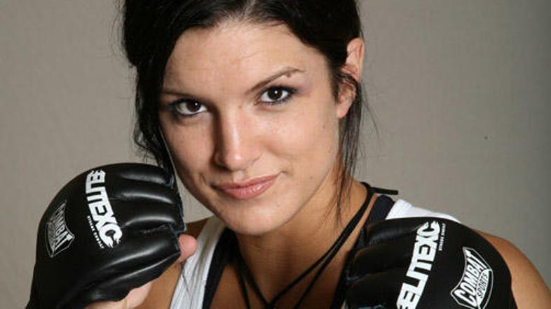 To je Gina Carano. Več fotografij v dodani galeriji.