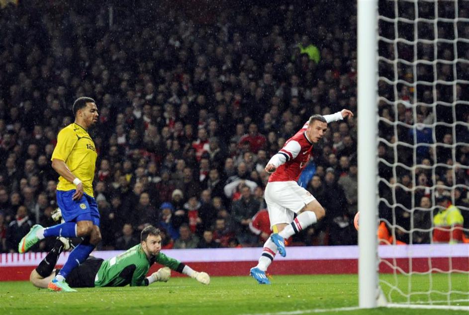 Podolski Arsenal Coventry City pokal FA Anglija Emirates Murphy