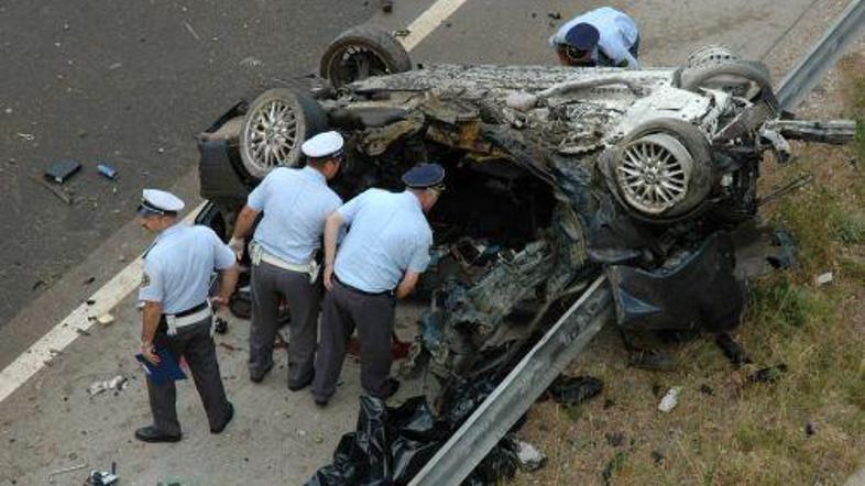 Do aprila je zaradi nepravilne strani vožnje umrlo 16 ljudi, lani 15. Hudo poško