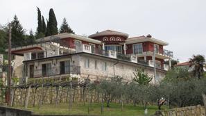 Vila Rajka Hrvatiča