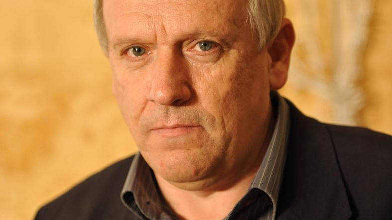 Čeprav Marjana Salobirja zaposleni v laški komunali še vedno podpirajo, se je od