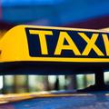 Taksi rešuje tudi na počitnicah. (Foto: Shutterstock)
