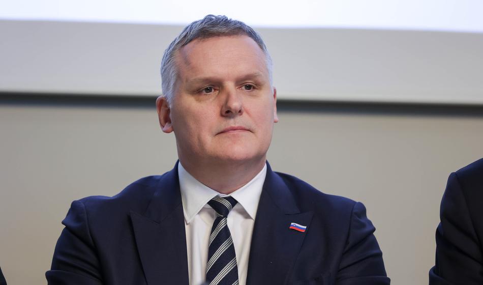 Kumer o tem, kakšne bodo cene bencina in dizla prihodnji teden