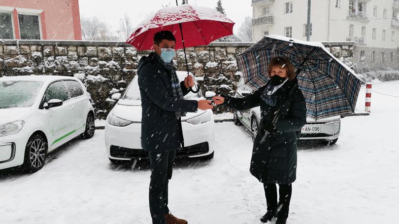 Predaja ključev za električna vozila v Kranju